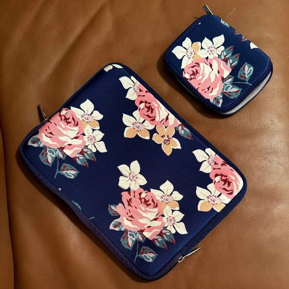 Zippered Laptop Transport Case with Accessory Bag